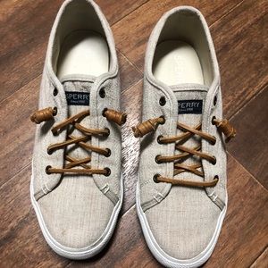 Sperry’s women’s tan sneakers
